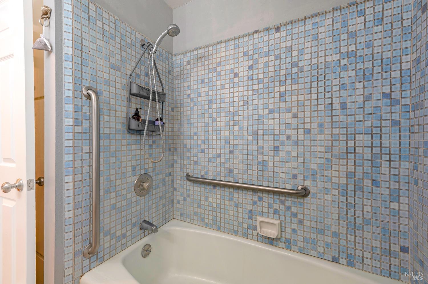 7849 Apple Blossom Ln