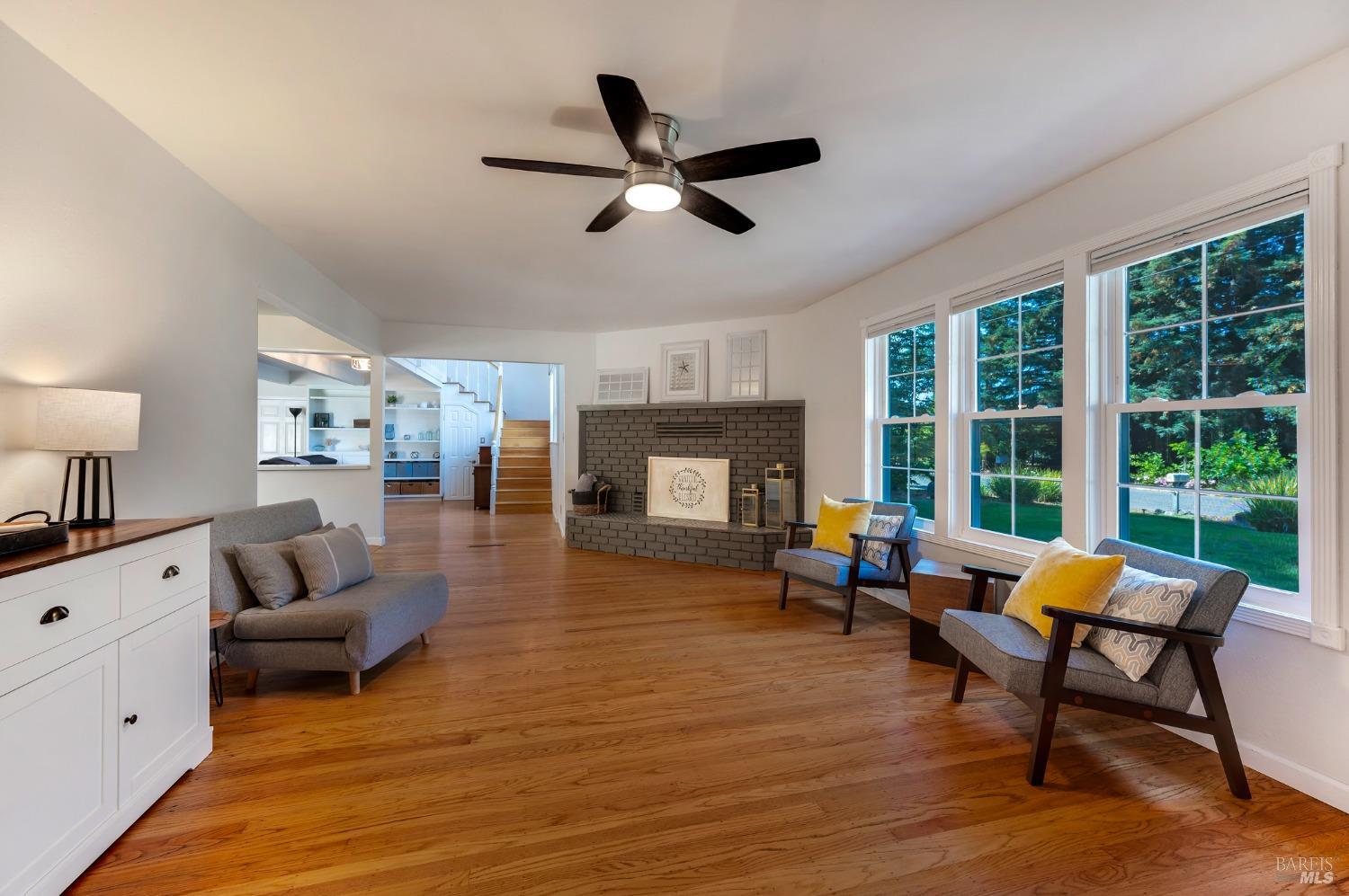 7849 Apple Blossom Ln