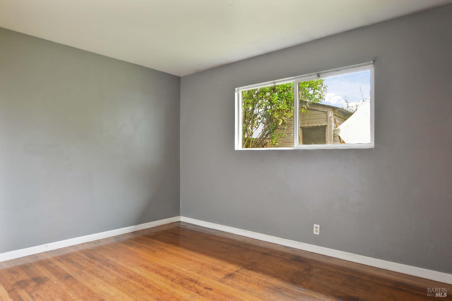 1614 Glenbrook Drive