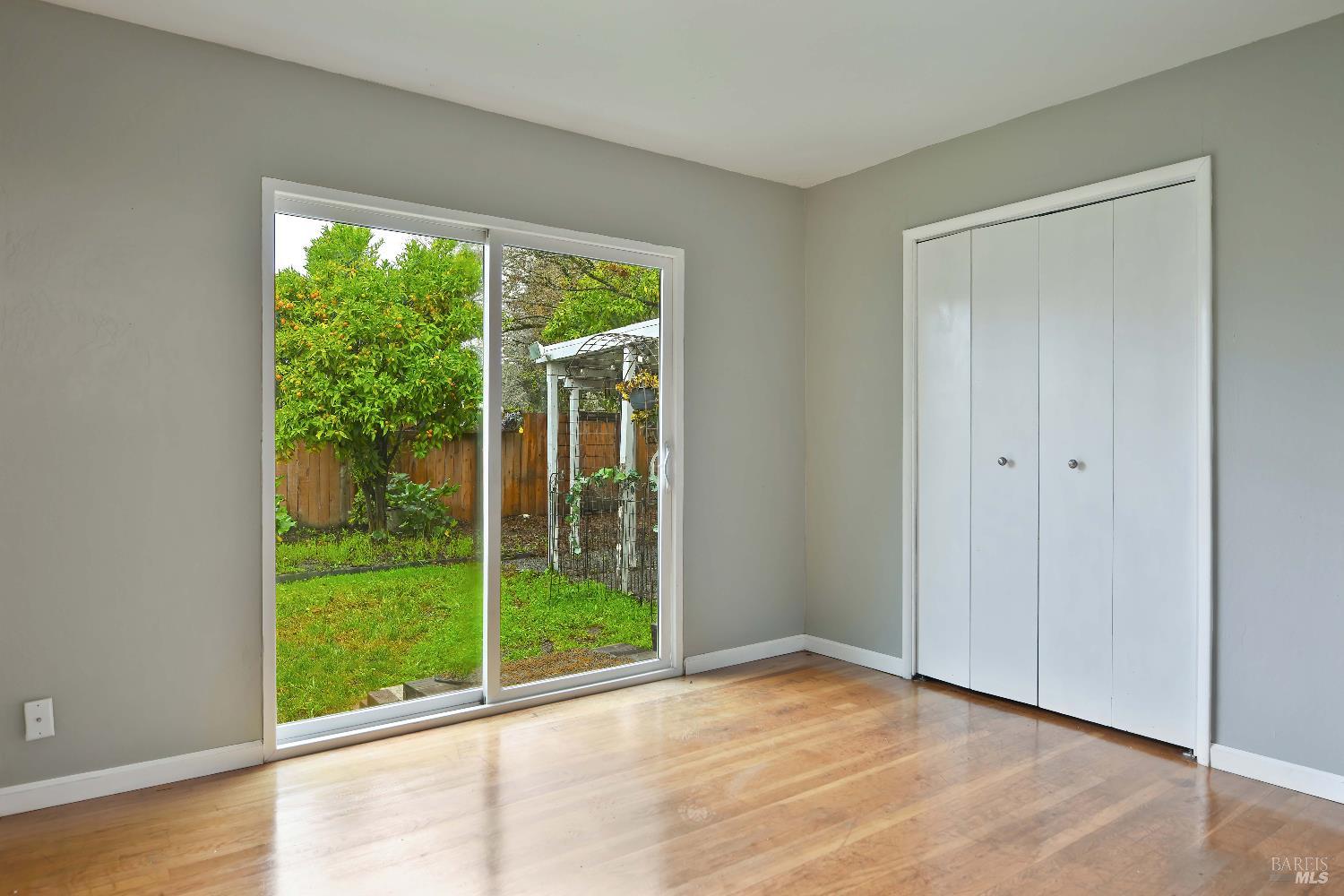 1614 Glenbrook Drive