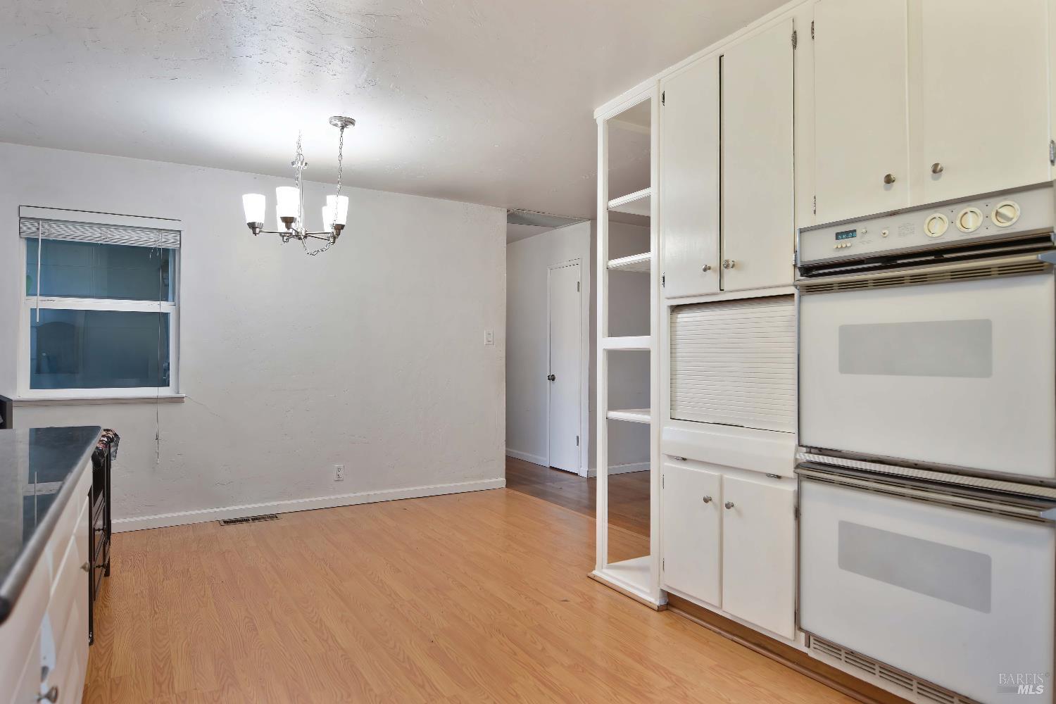 1614 Glenbrook Drive