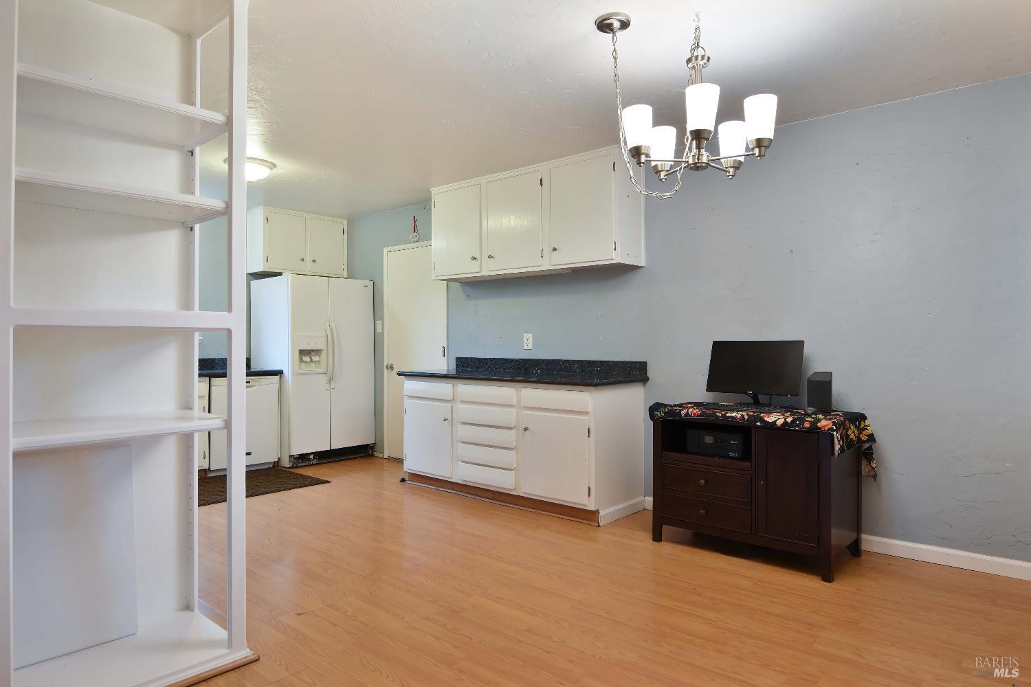 1614 Glenbrook Drive