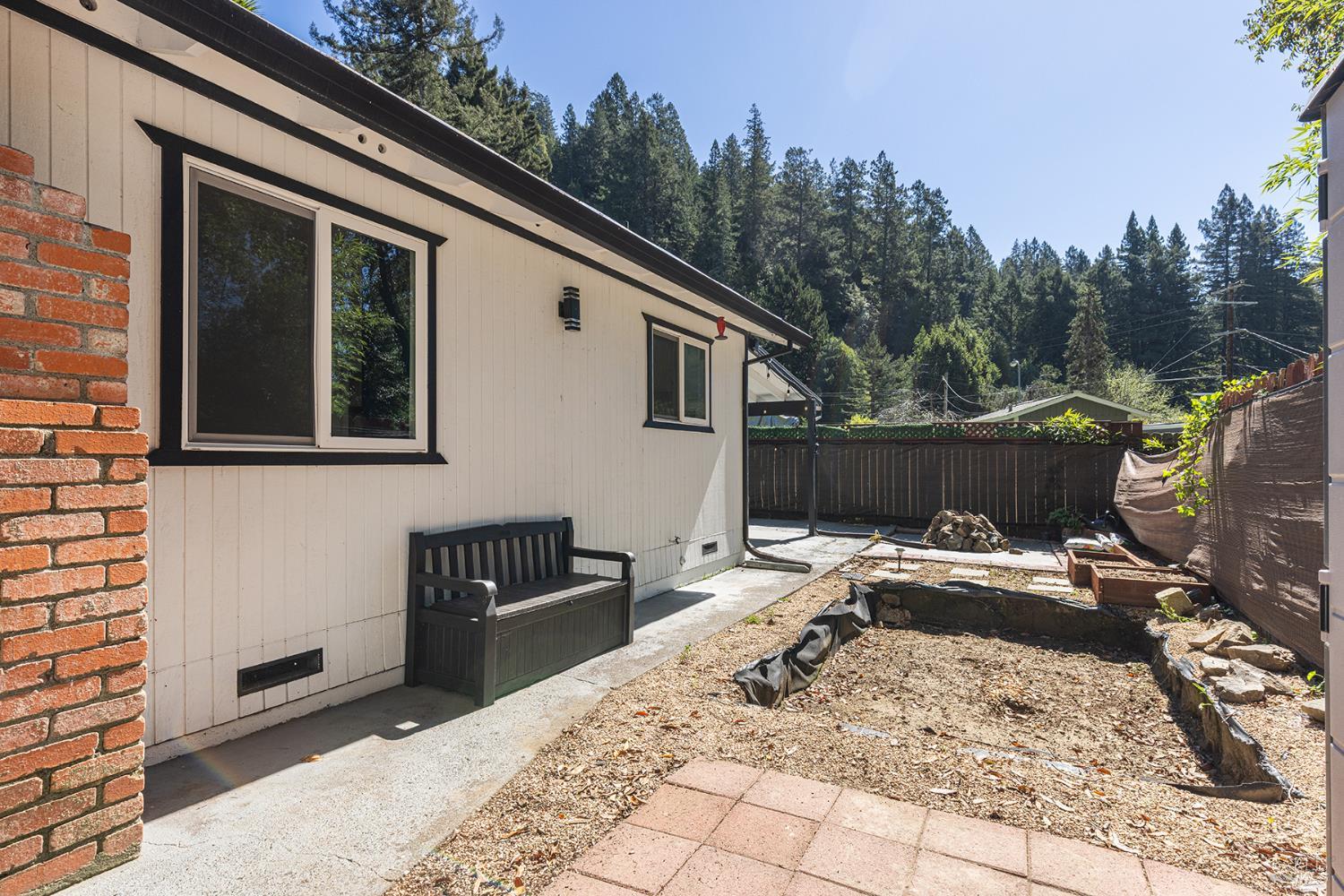 20095 River Boulevard