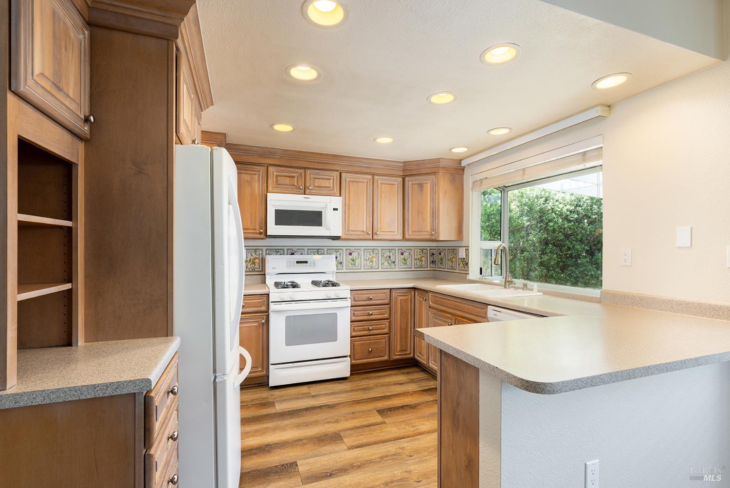 1029 Hampshire Lane