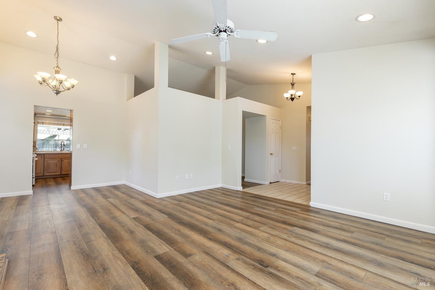 1029 Hampshire Lane