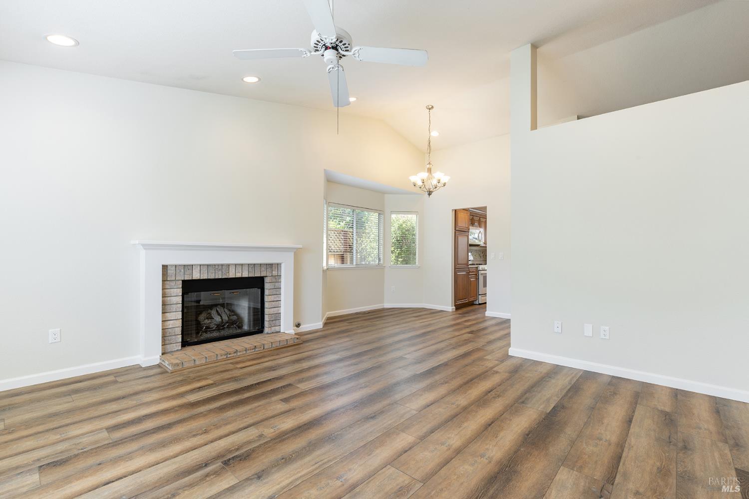 1029 Hampshire Lane