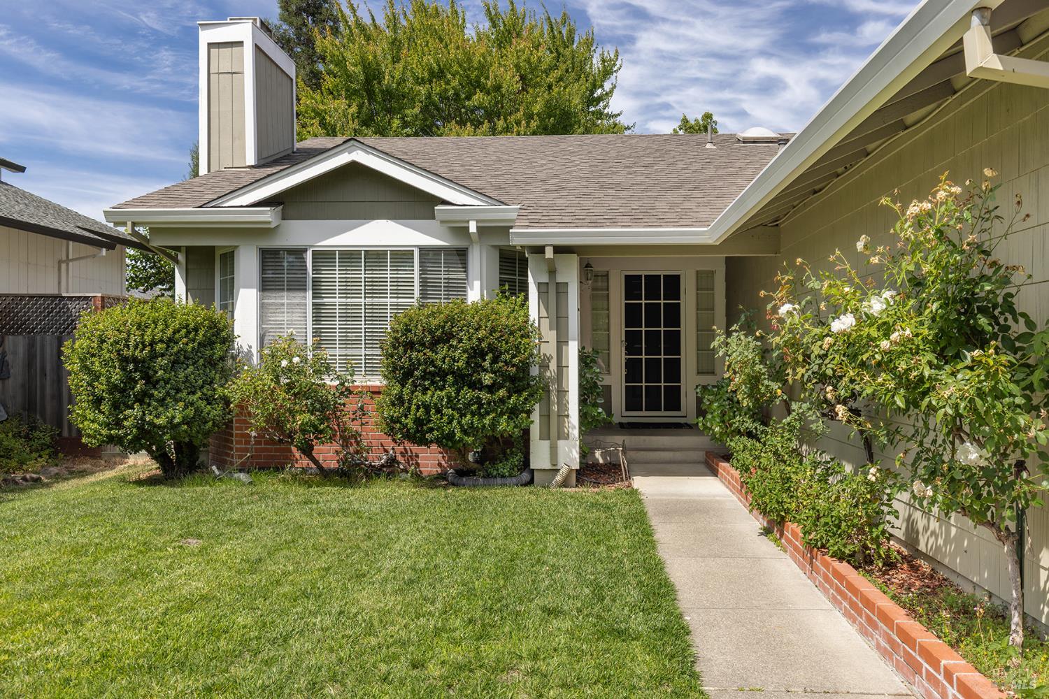 1029 Hampshire Lane