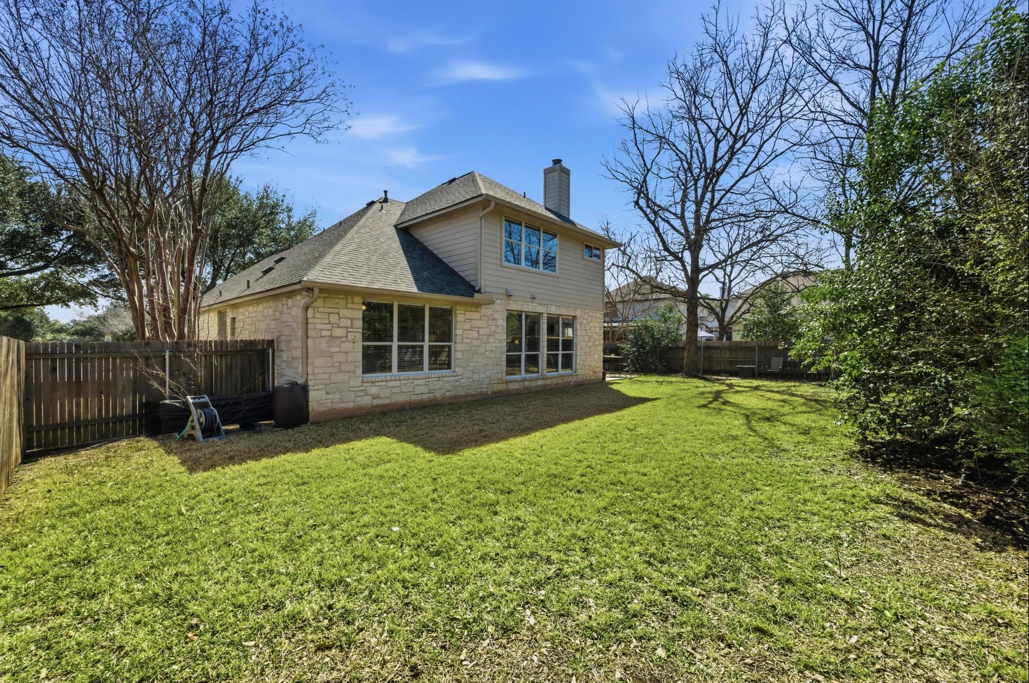 5905 Republic Of Texas BLVD