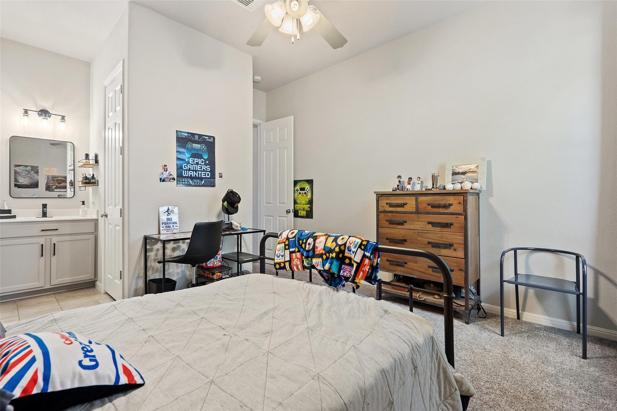 22104 Verbena PKWY