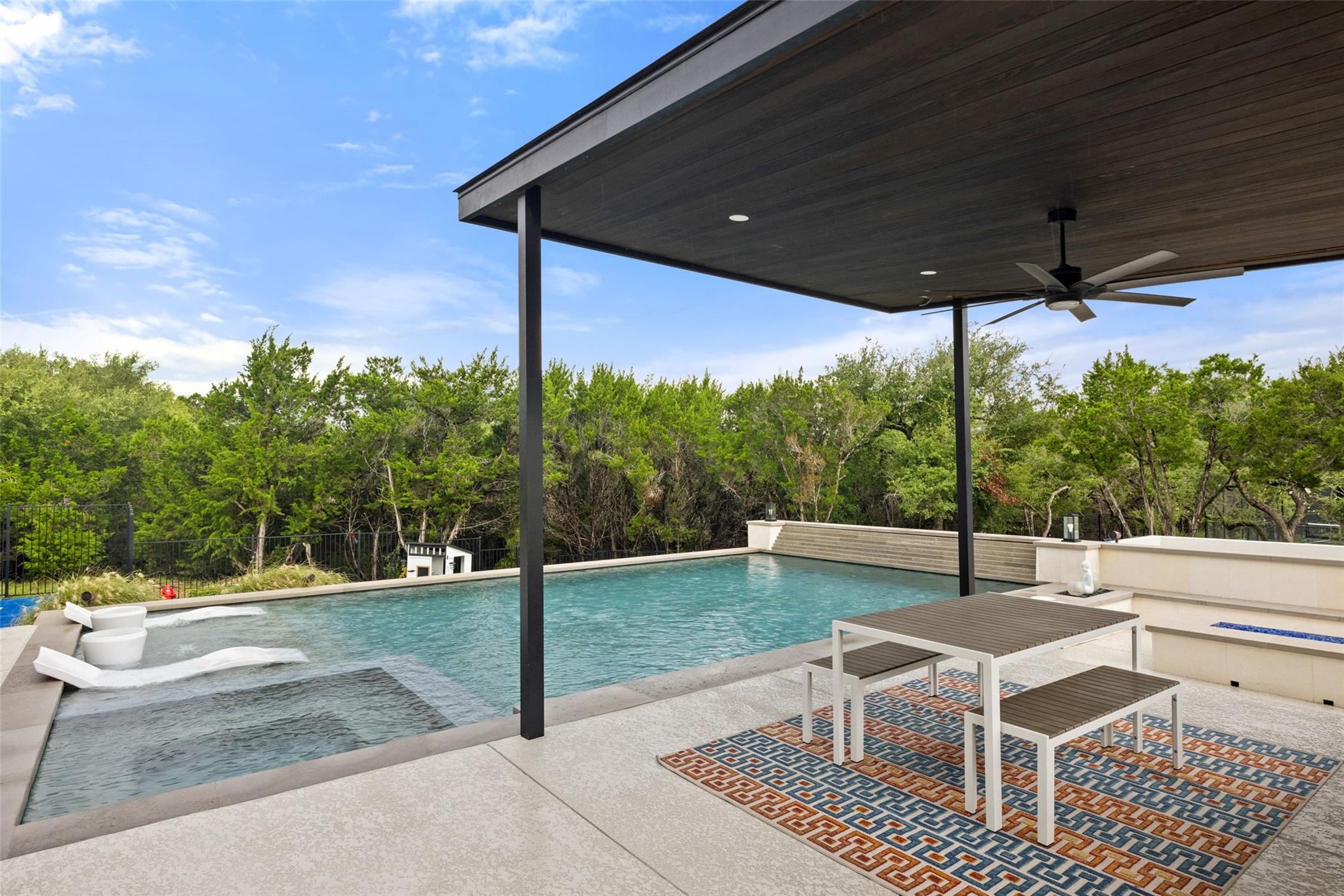 1293 Gato Del Sol Ave