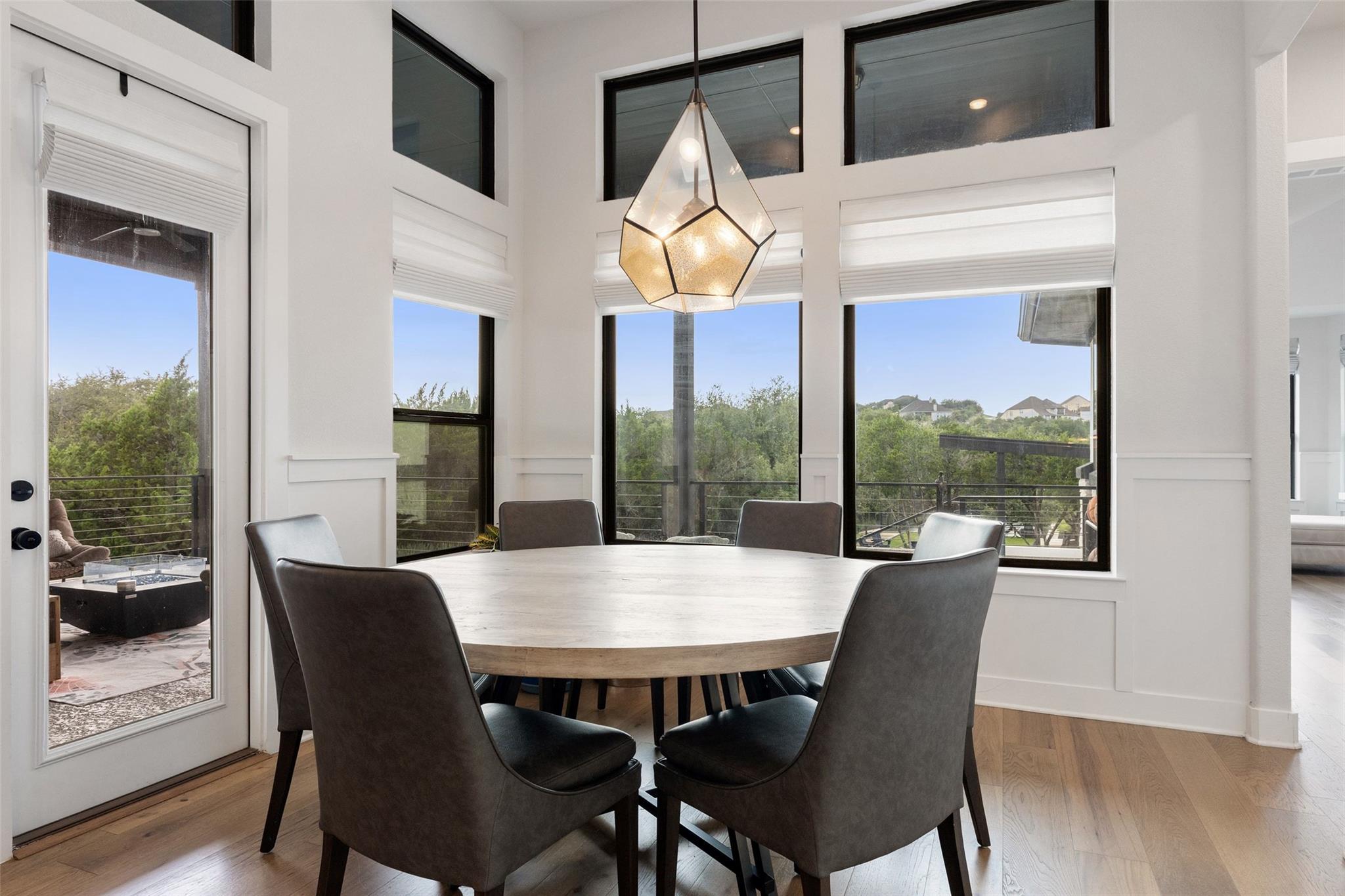 1293 Gato Del Sol Ave