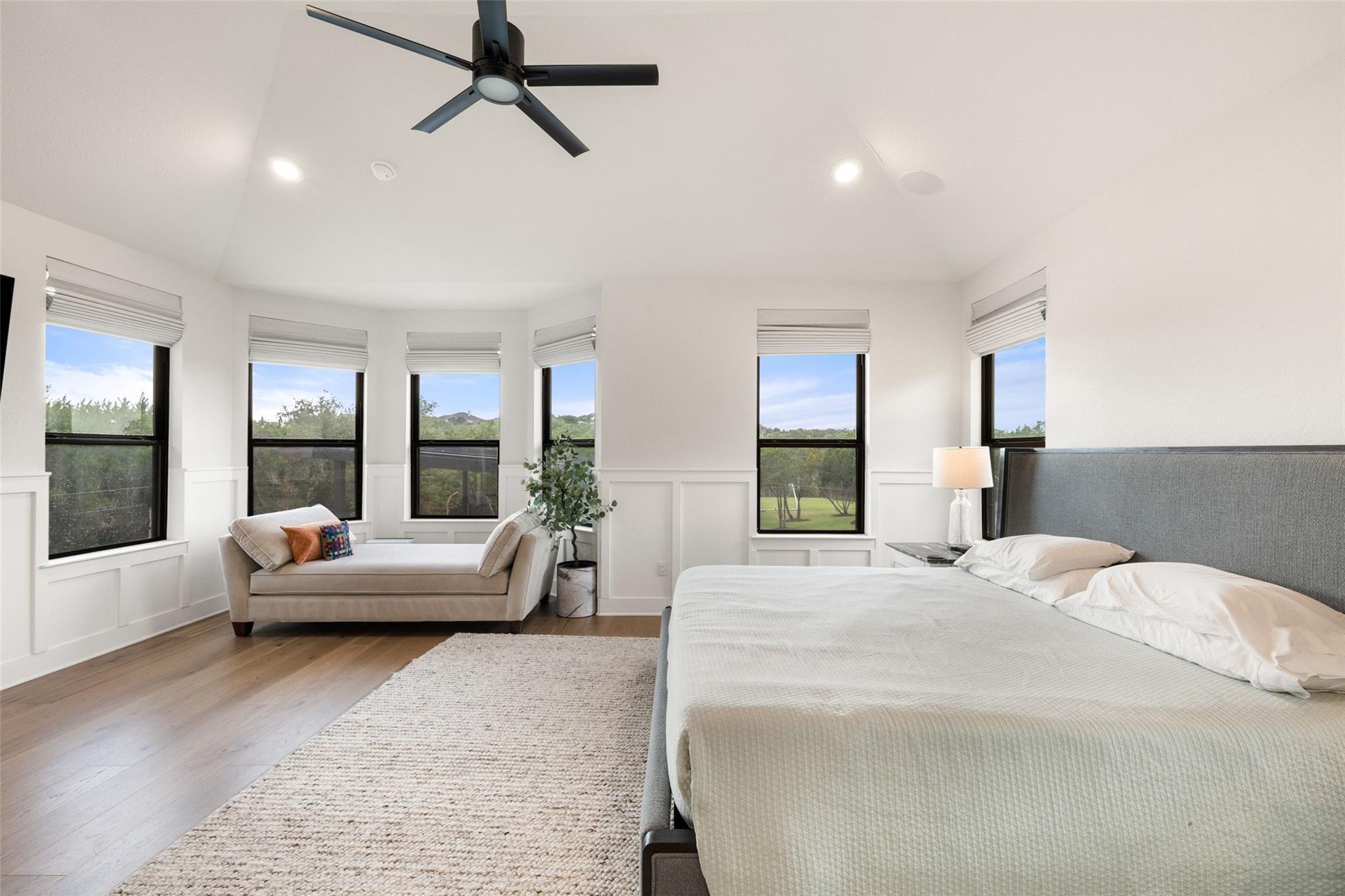 1293 Gato Del Sol Ave