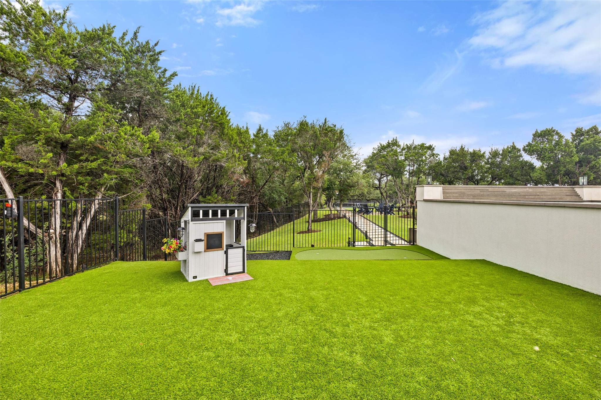 1293 Gato Del Sol Ave
