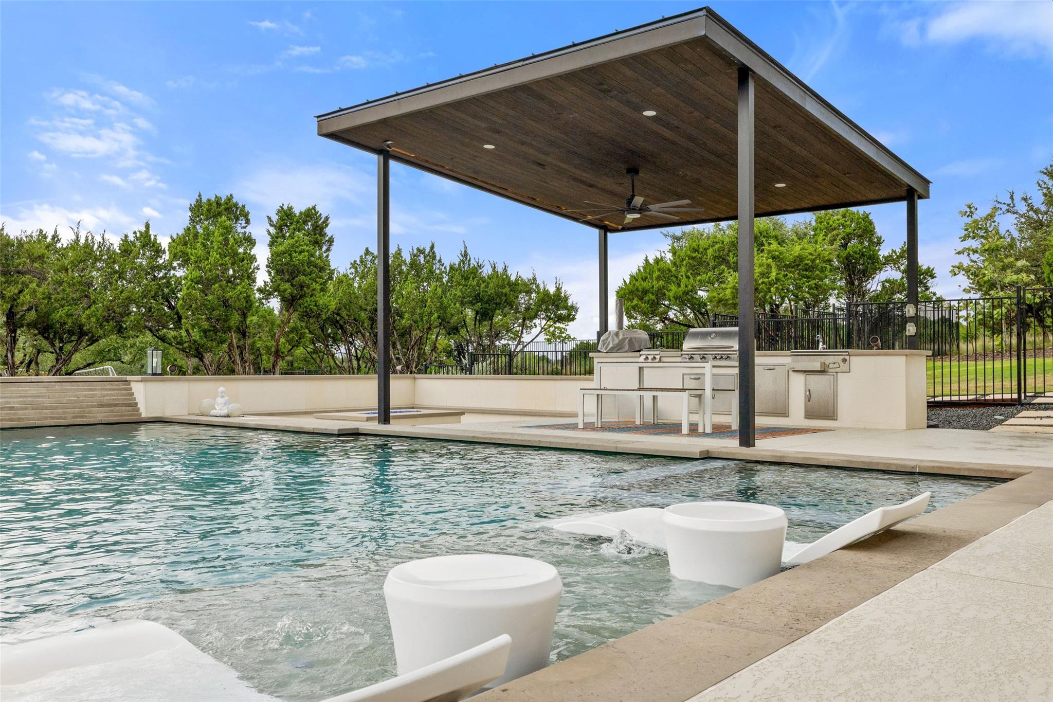 1293 Gato Del Sol Ave