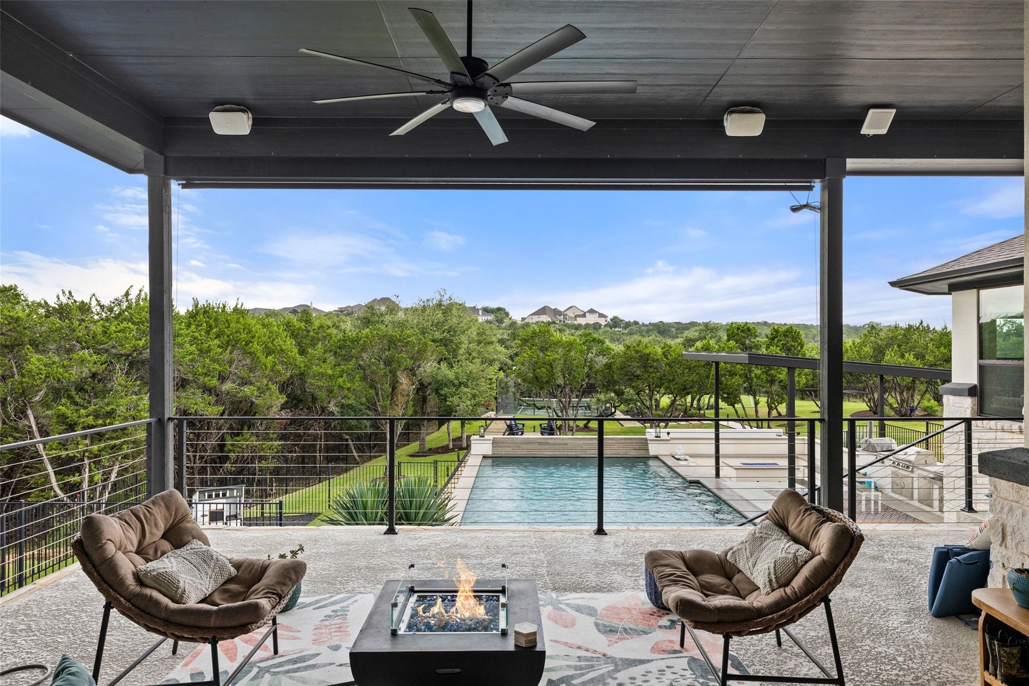 1293 Gato Del Sol Ave
