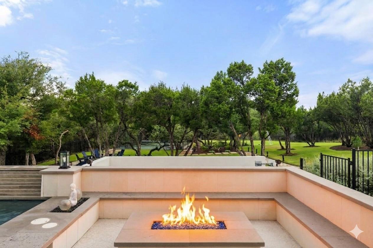 1293 Gato Del Sol Ave