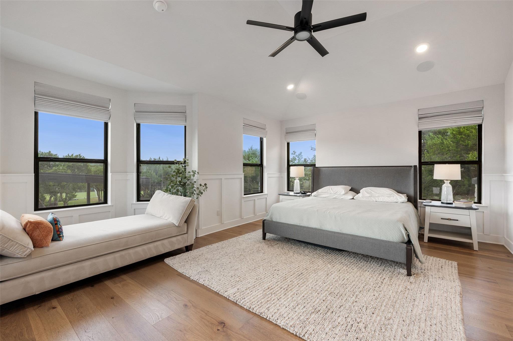 1293 Gato Del Sol Ave
