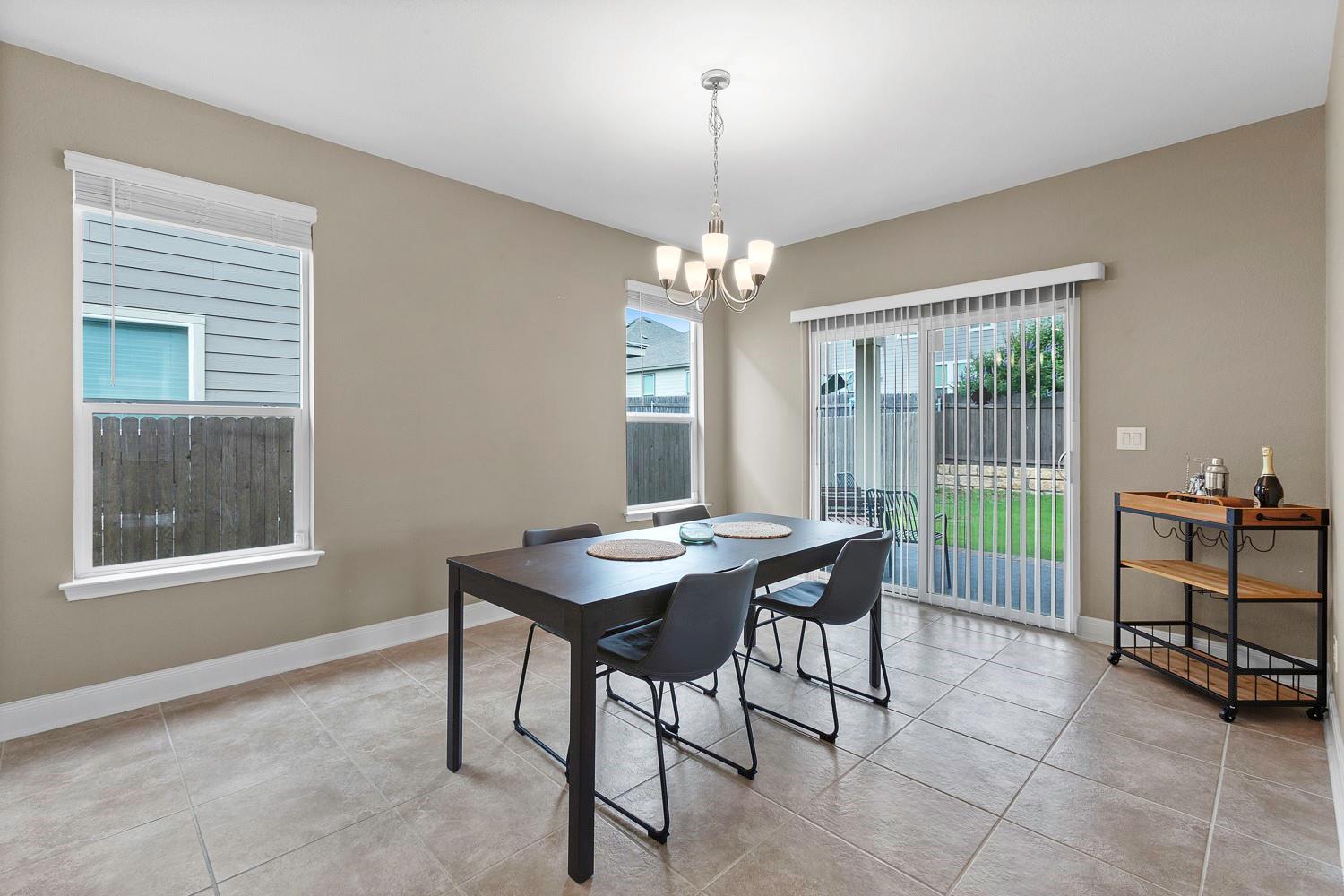 6200 Albany Sleigh DR
