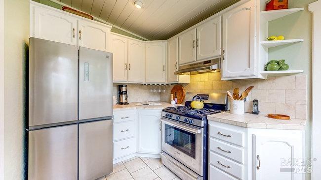 8100 Sonoma Mountain Rd