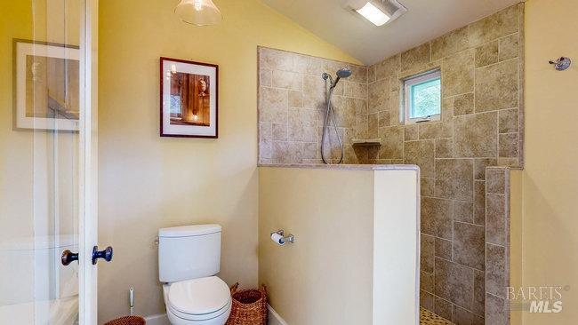 8100 Sonoma Mountain Rd