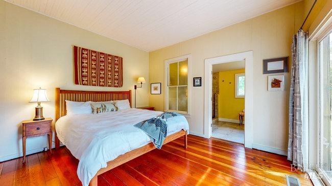 8100 Sonoma Mountain Rd