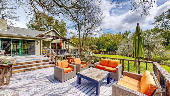 8100 Sonoma Mountain Rd