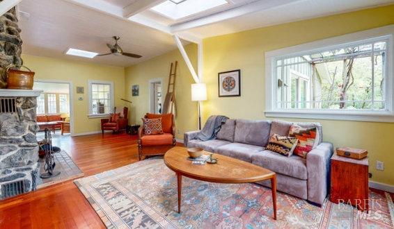 8100 Sonoma Mountain Rd