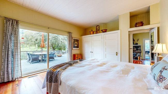 8100 Sonoma Mountain Rd