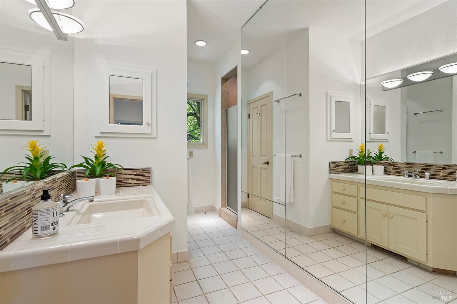 647 Lytton Station Rd