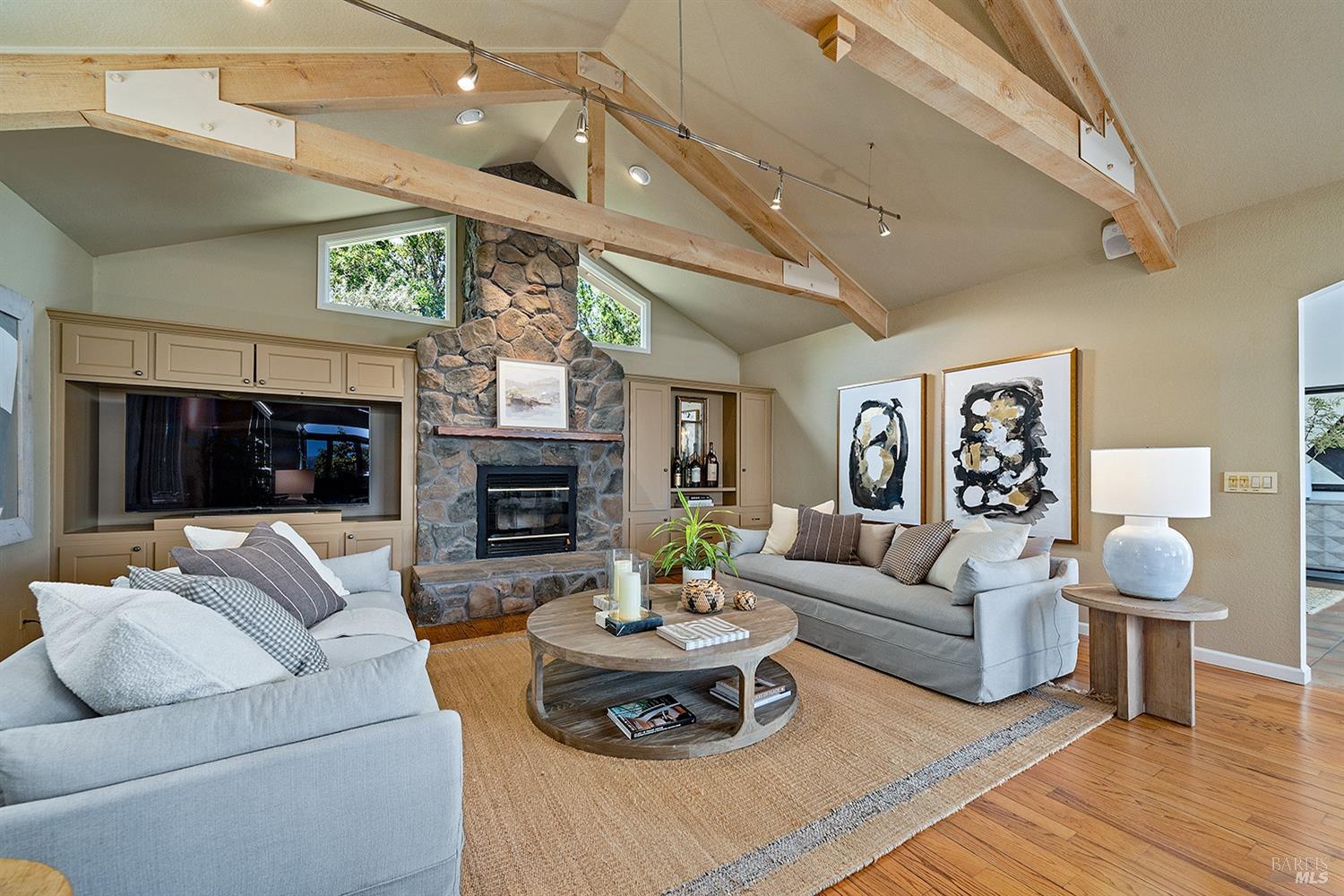 647 Lytton Station Rd