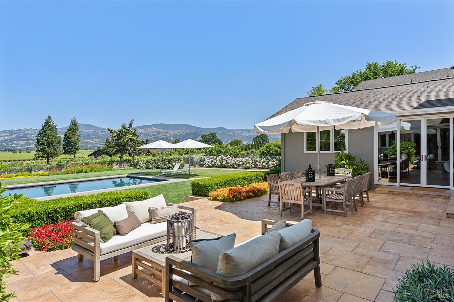 647 Lytton Station Rd