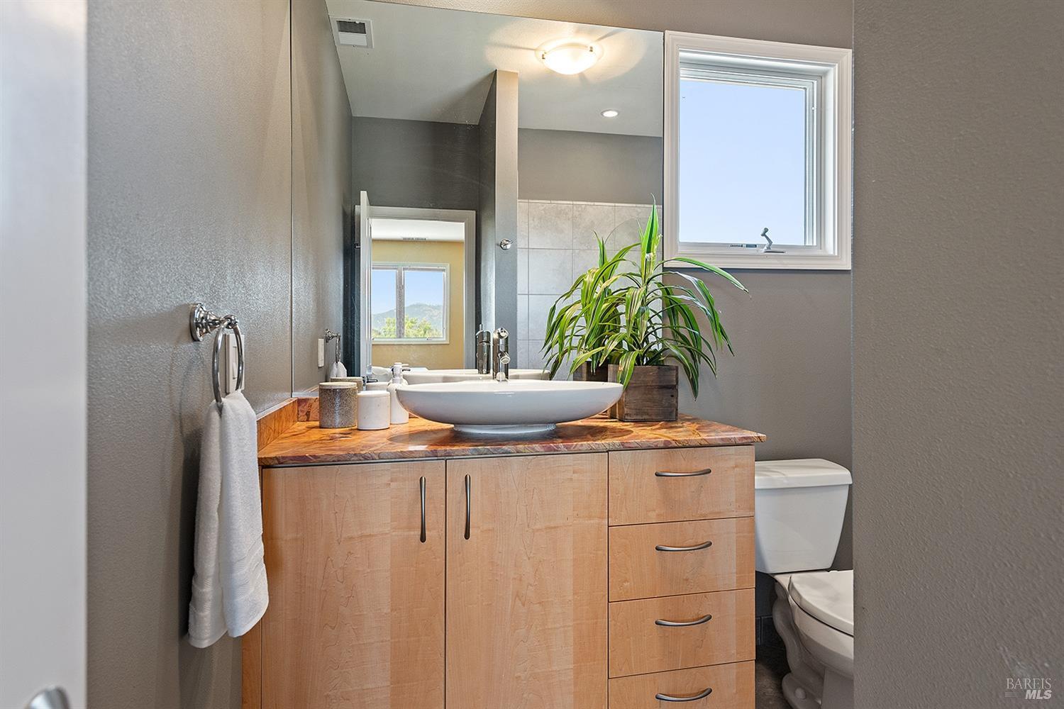 647 Lytton Station Rd