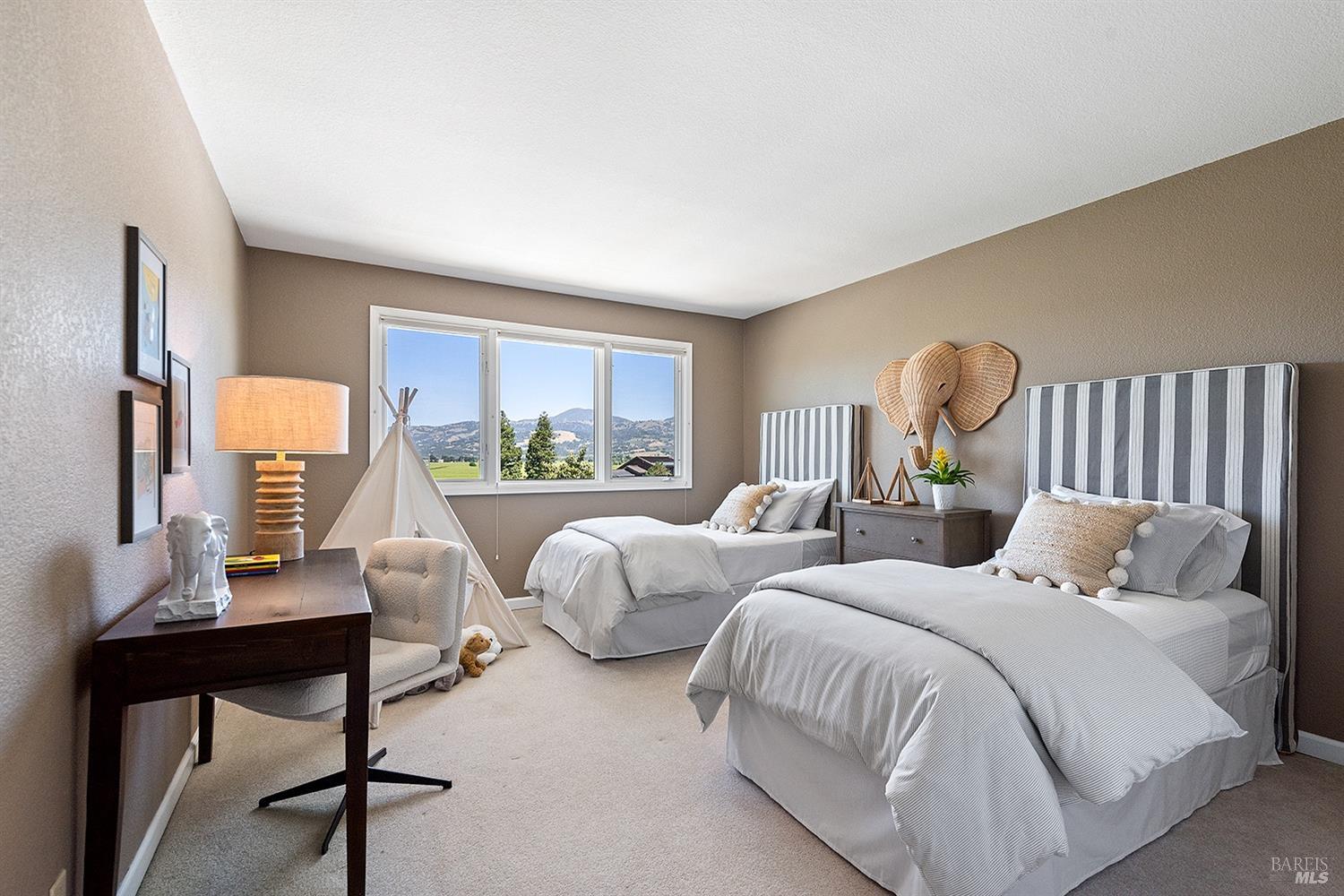 647 Lytton Station Rd