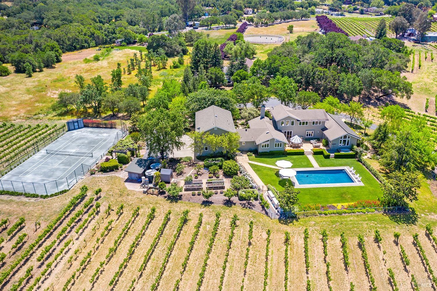 647 Lytton Station Rd