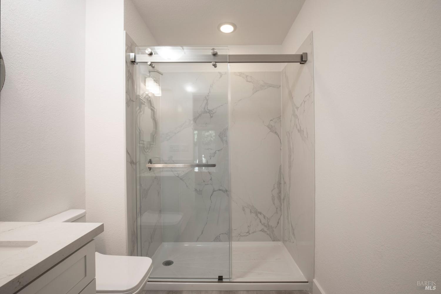 427-429 University St