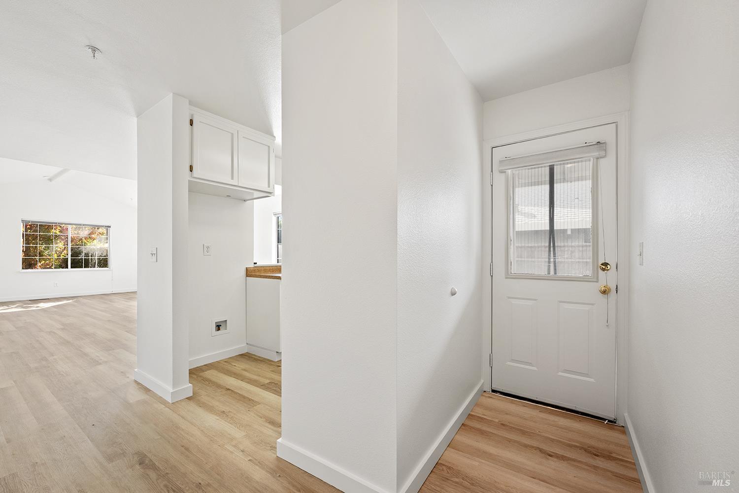 431-433 University St