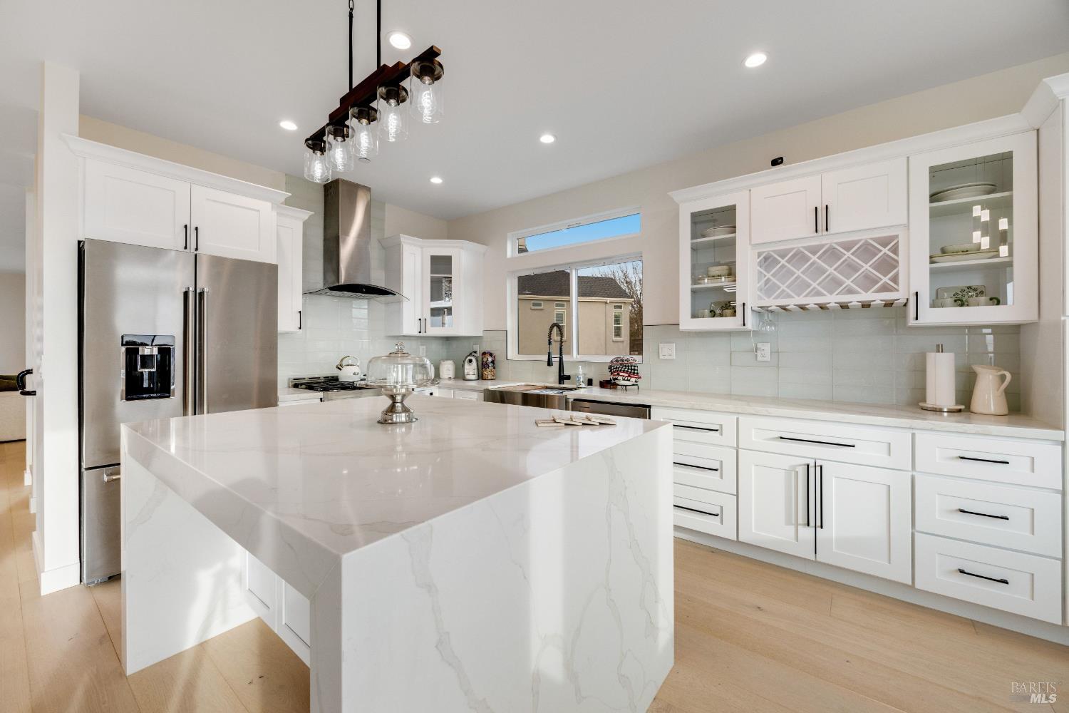 1966 Viewpointe Circle