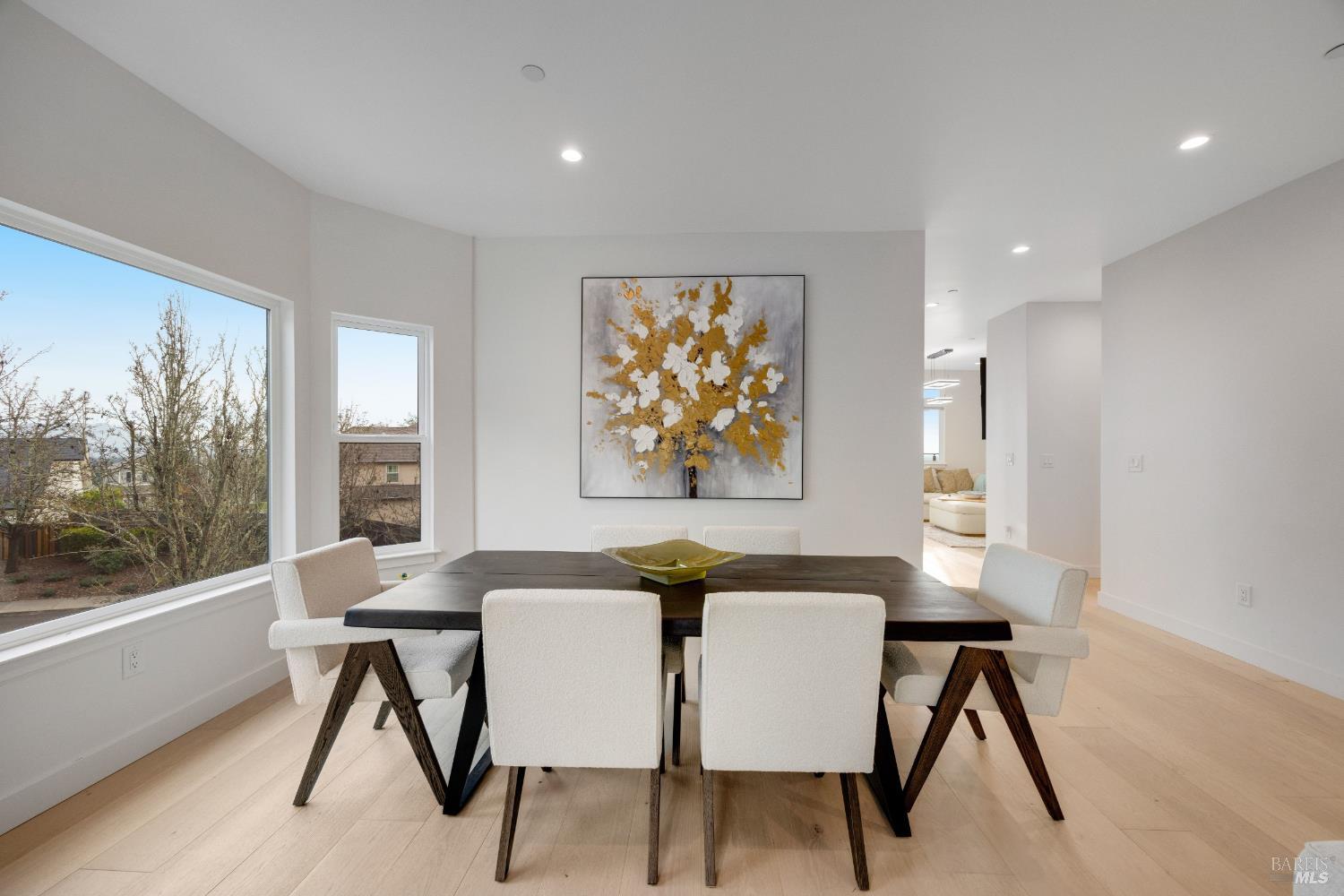 1966 Viewpointe Circle