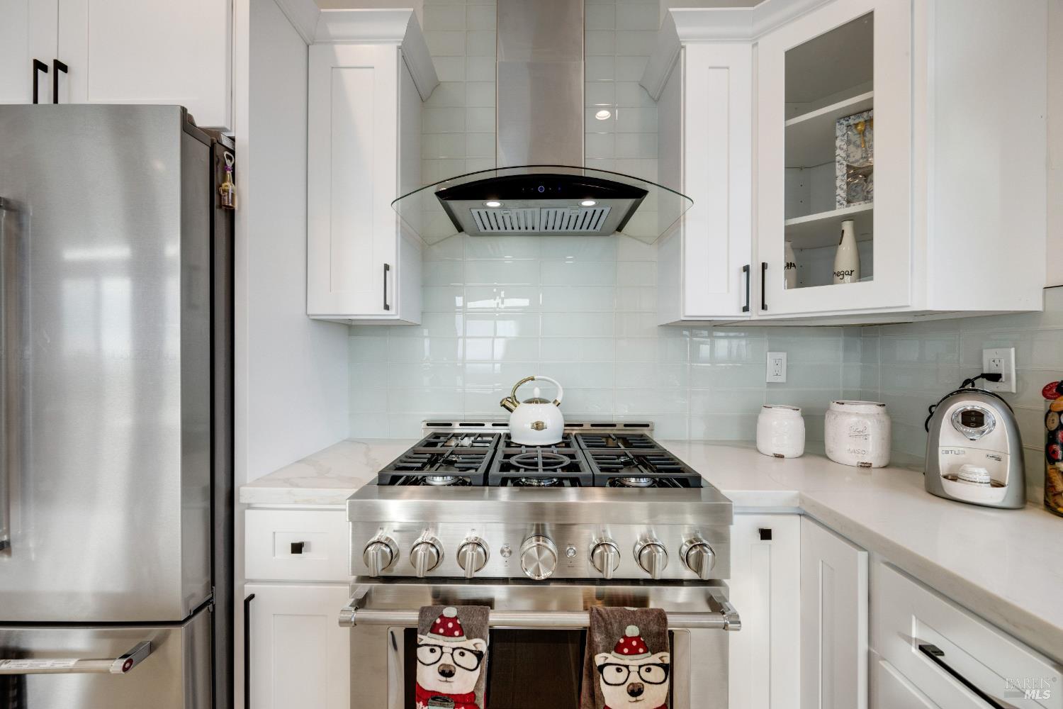1966 Viewpointe Circle
