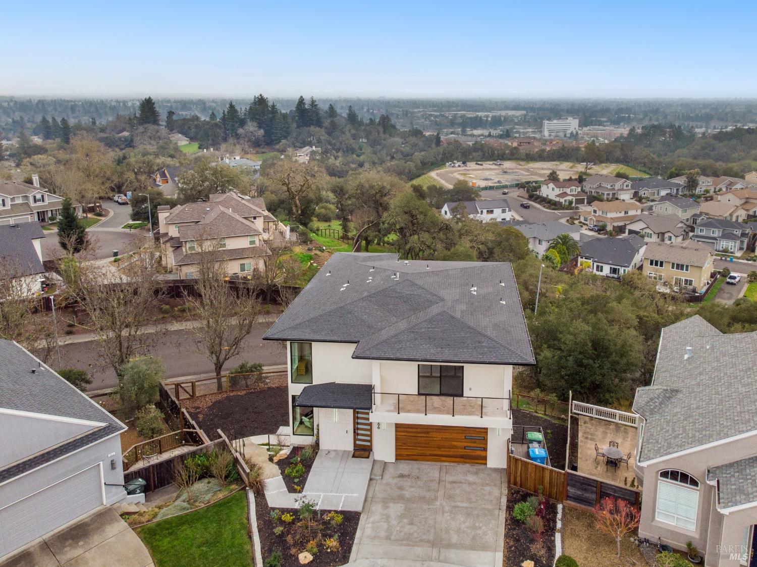 1966 Viewpointe Circle