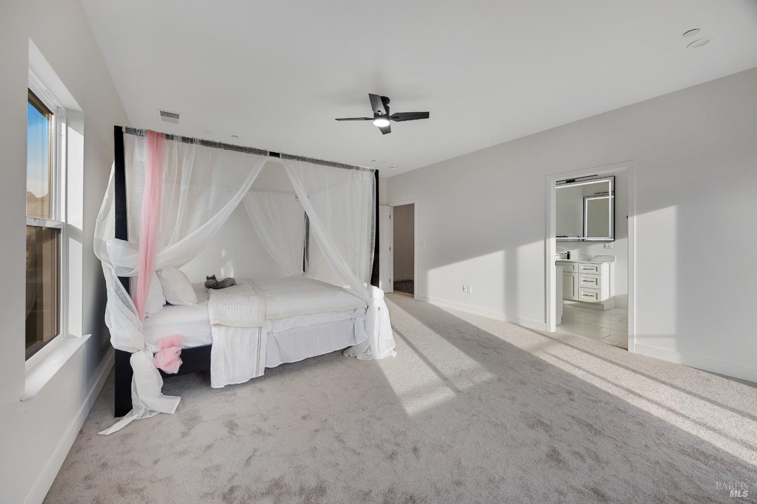 1966 Viewpointe Circle