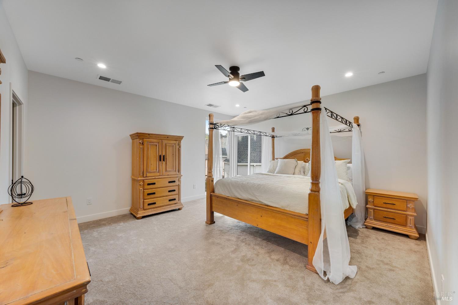 1966 Viewpointe Circle