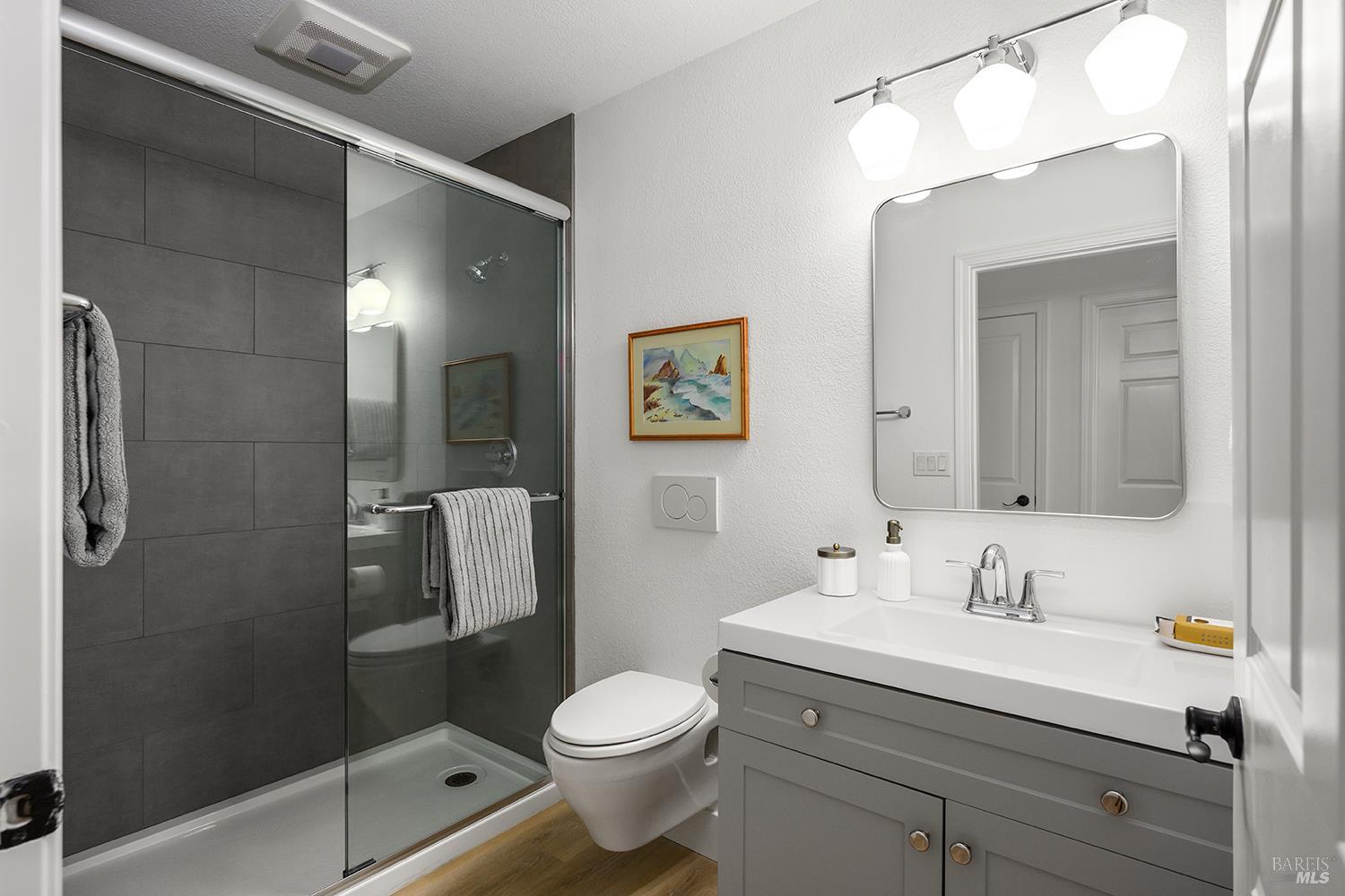 437 University Street