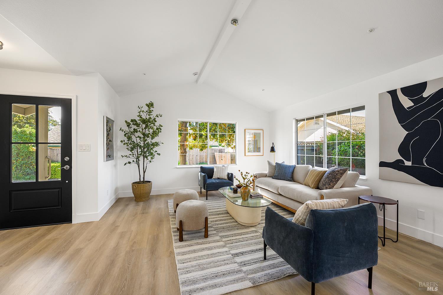 437 University Street