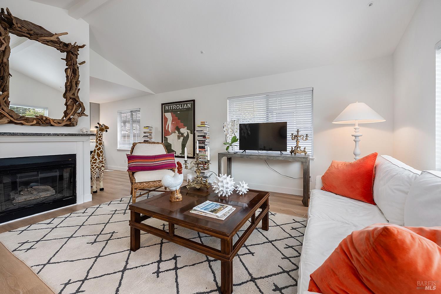 437 University Street