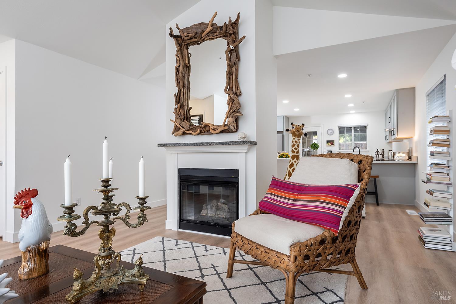 437 University Street