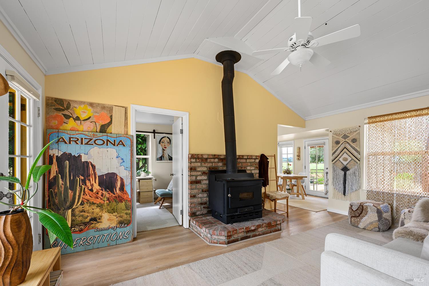 6017 Red Winery Road