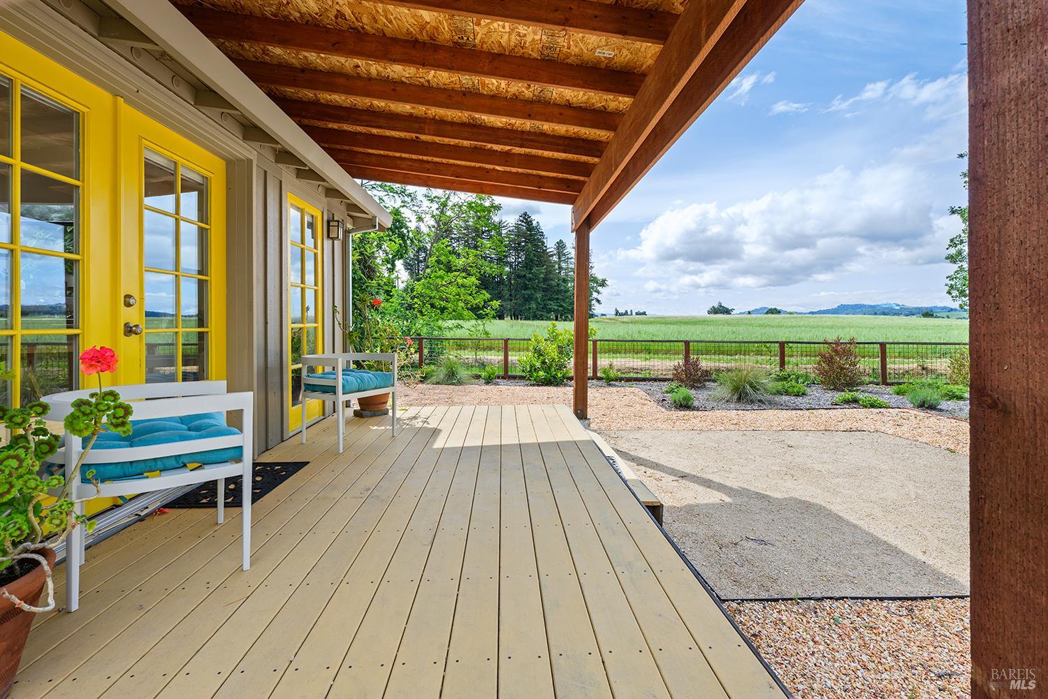6017 Red Winery Road
