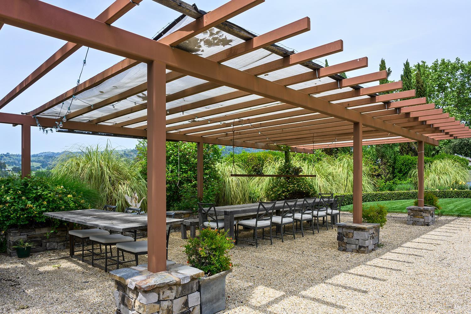 6017 Red Winery Road