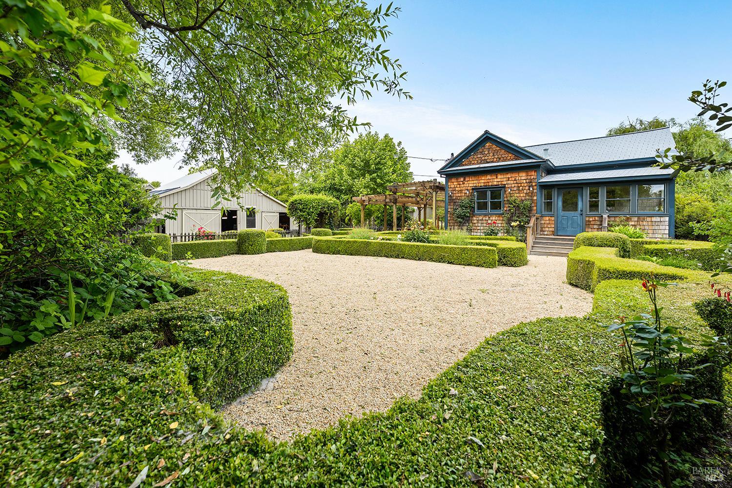 6017 Red Winery Road